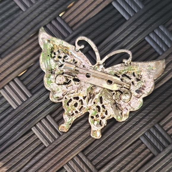 Silver Tone Filigree Butterfly Brooch Pin - Picture 2 of 2